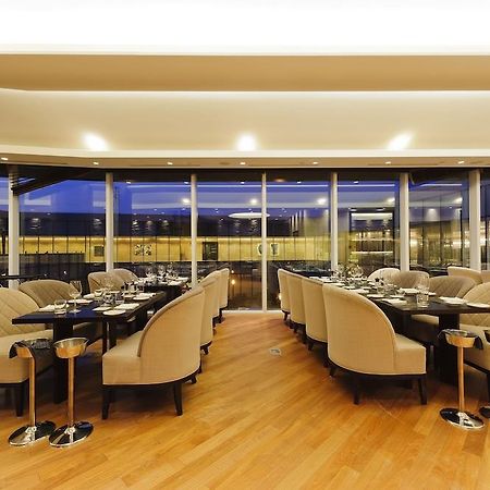 Отель De Convencoes De Talatona Луанда  Экстерьер фото